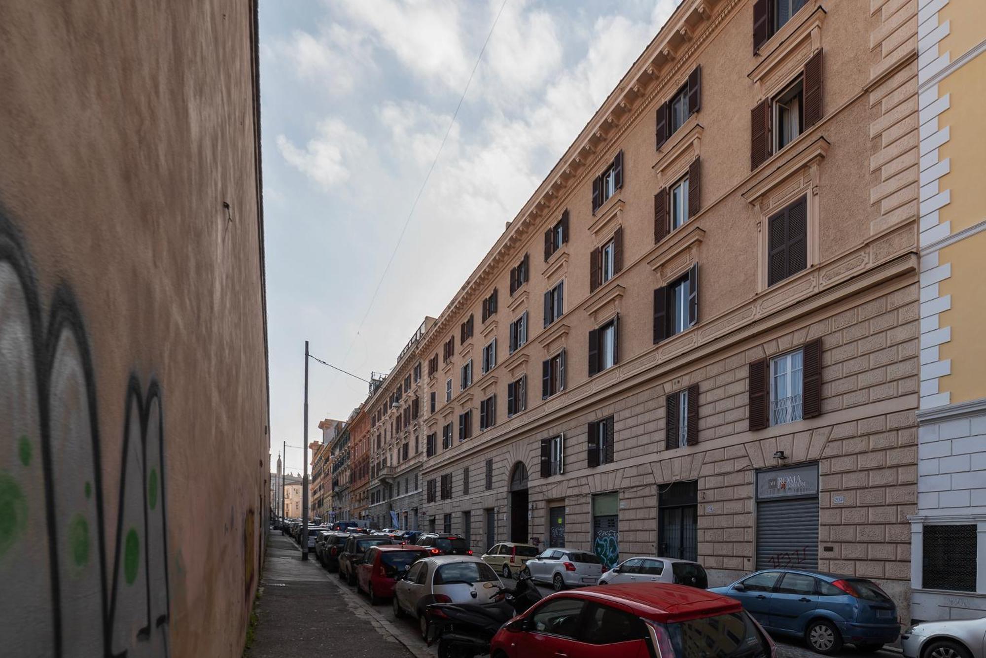 San Giovanni In Laterano Dazzling Apartment Рим Екстериор снимка